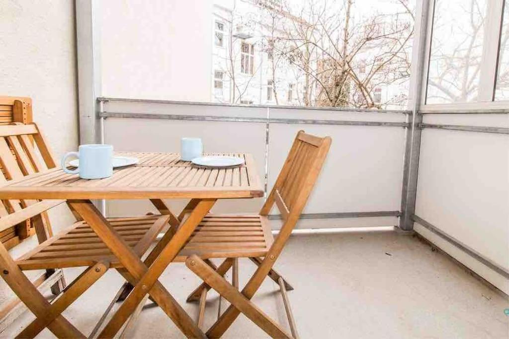 Retro Chic - Charming Apartment Near Augarten Відень Екстер'єр фото